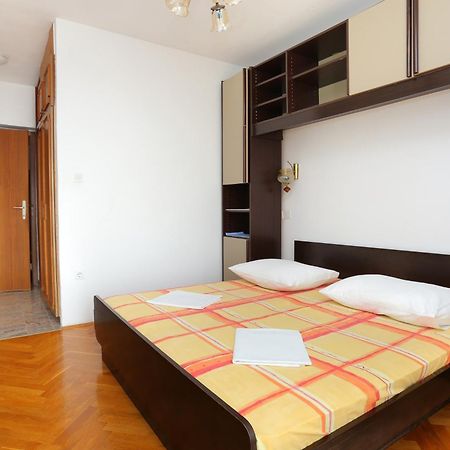 Rooms With A Parking Space Brela, Makarska - 17281 Pokoj fotografie
